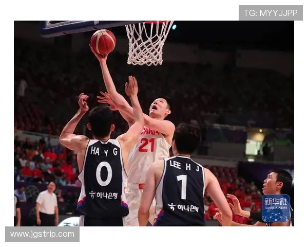 杨毅痛批国际篮联判罚乱象史上